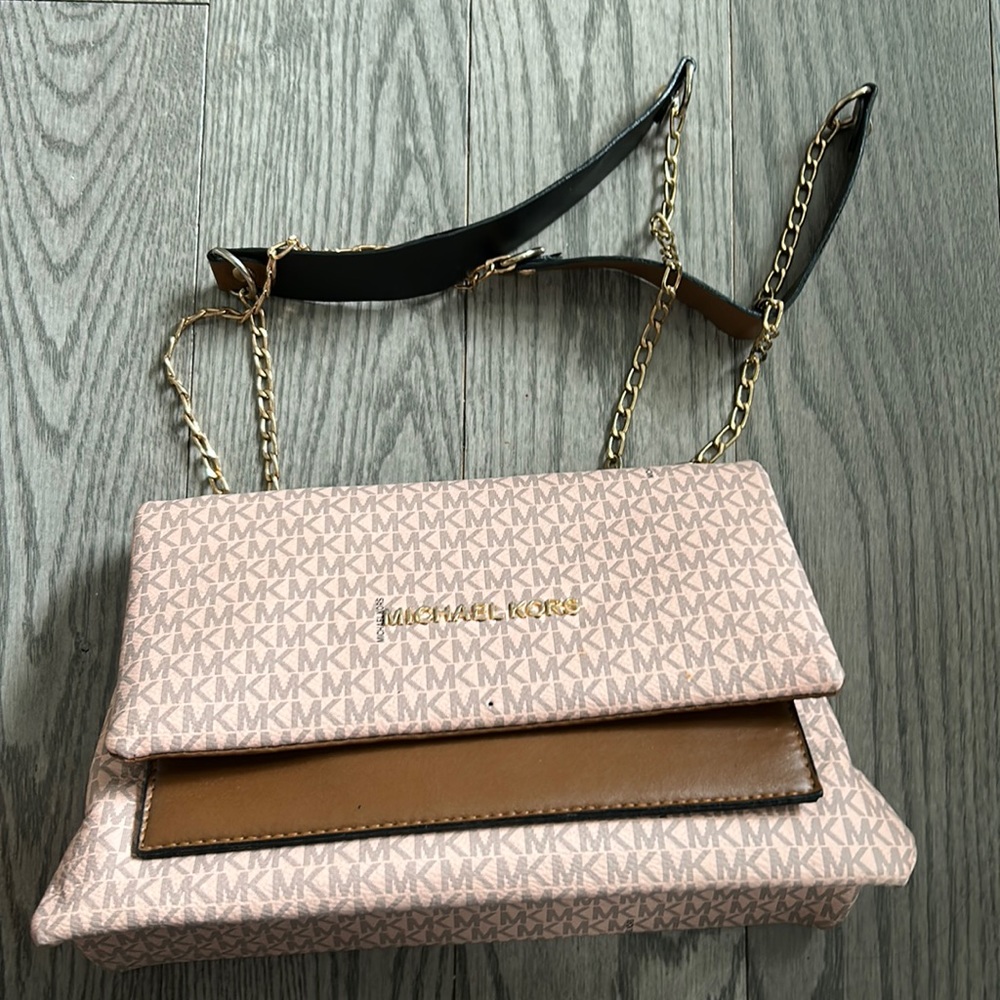 Beautiful bag fashion inspired 🍀